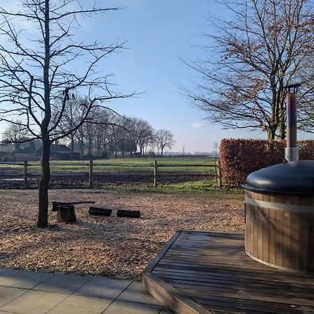 Chalet "Het Biggetje" Hottub - Sauna Volkel Bagian luar foto