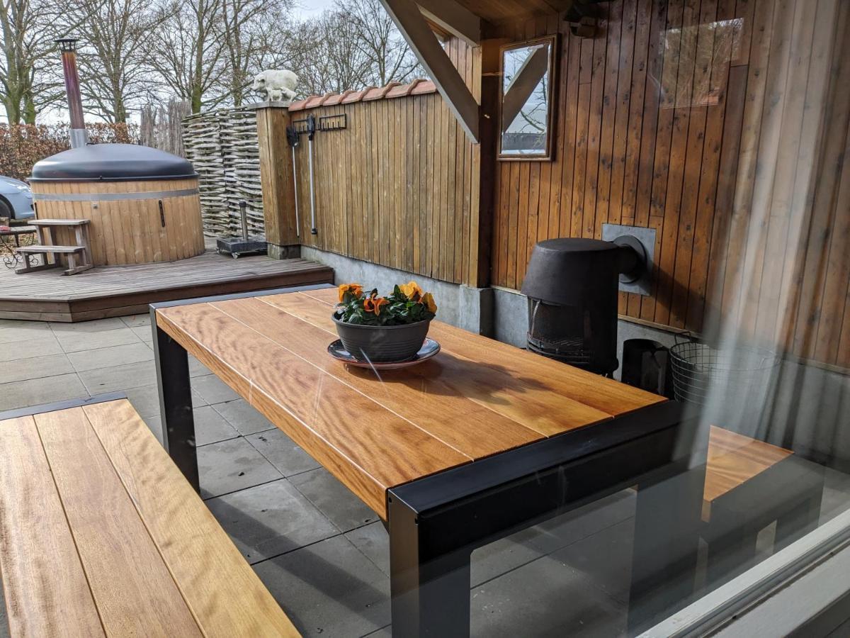 Chalet "Het Biggetje" Hottub - Sauna Volkel Bagian luar foto