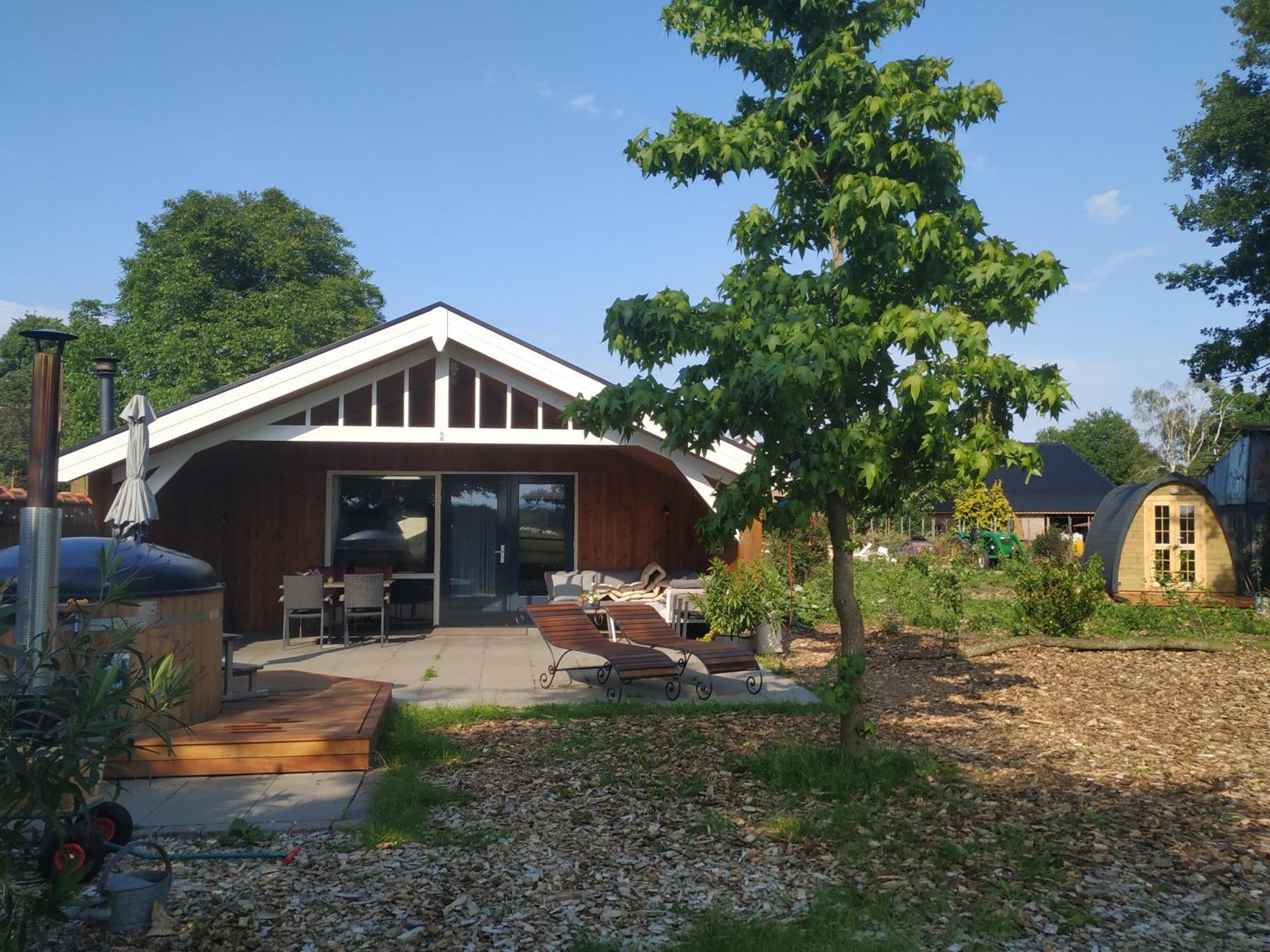 Chalet "Het Biggetje" Hottub - Sauna Volkel Bagian luar foto